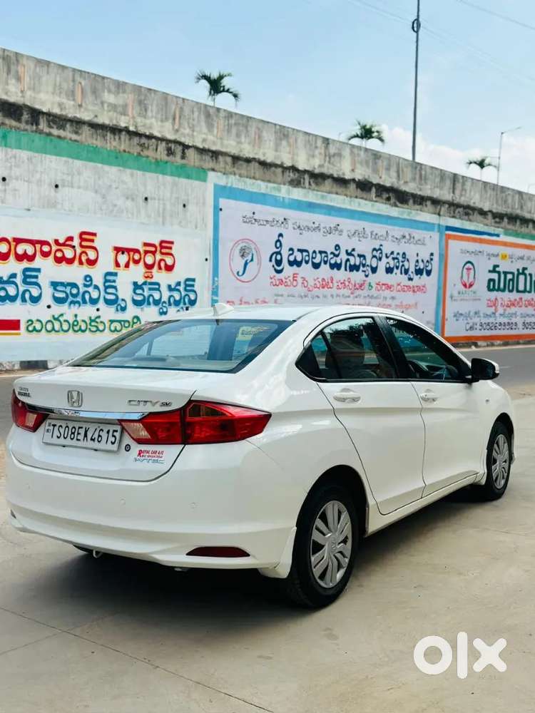 Honda City 2015 1.5 V Mt
