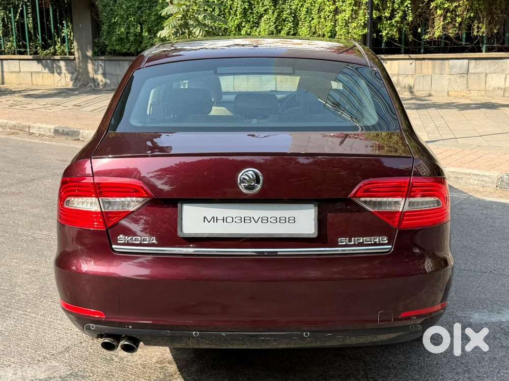 Skoda Superb [2014-2016] 1.8 Style Tsi At, 2015, Petrol