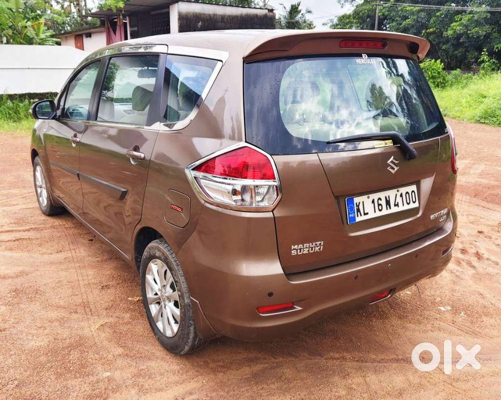 Maruti Suzuki Ertiga Zxi Plus Petrol, 2015, Petrol