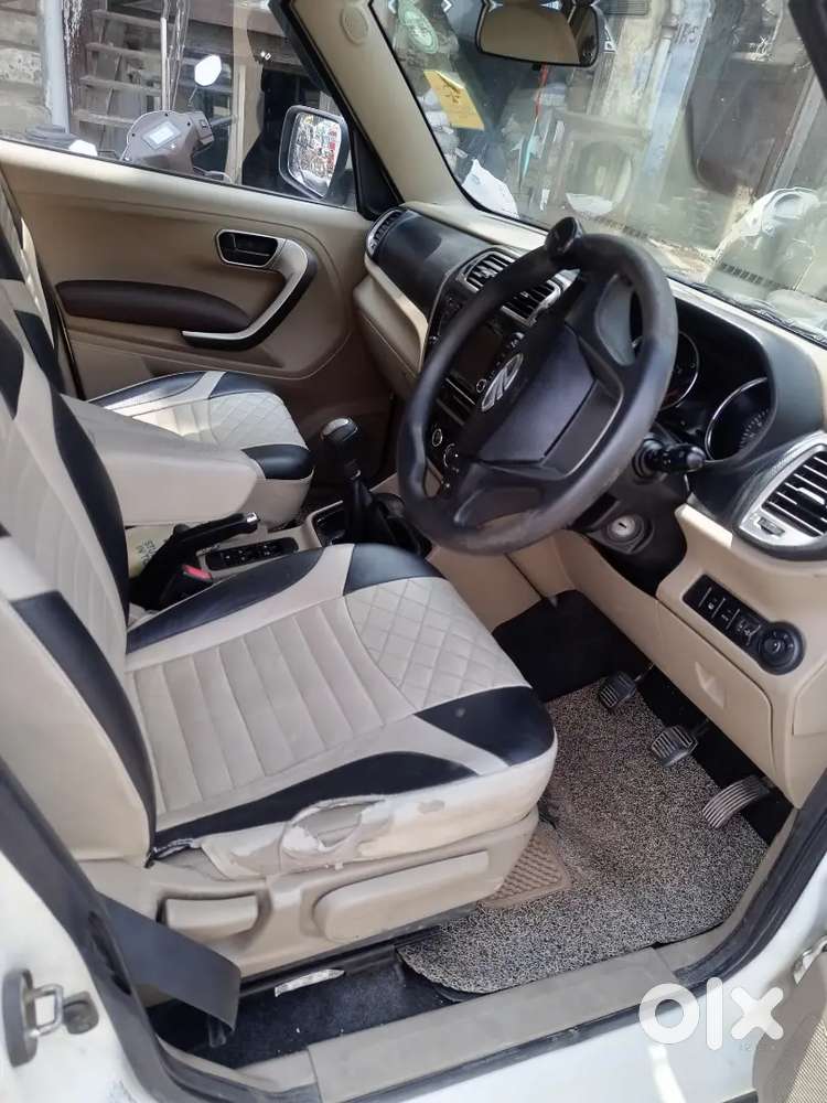 Mahindra Tuv 300 2019