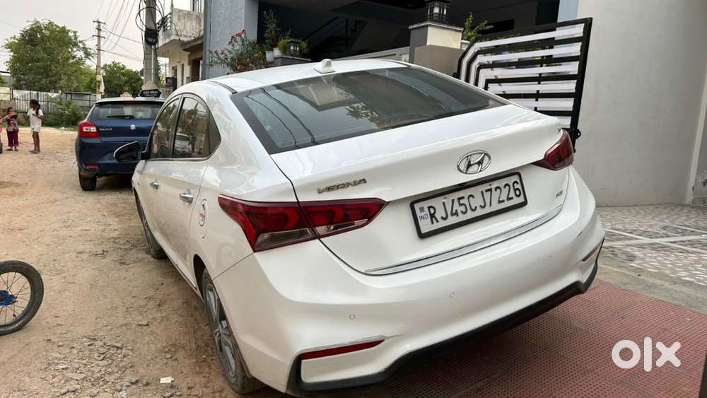 Hyundai Verna Petrol 2019