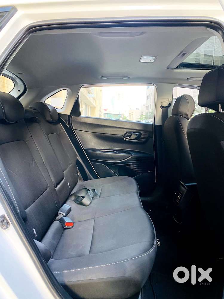 Hyundai I20 Asta (o) 1.2 Mt, 2023, Petrol