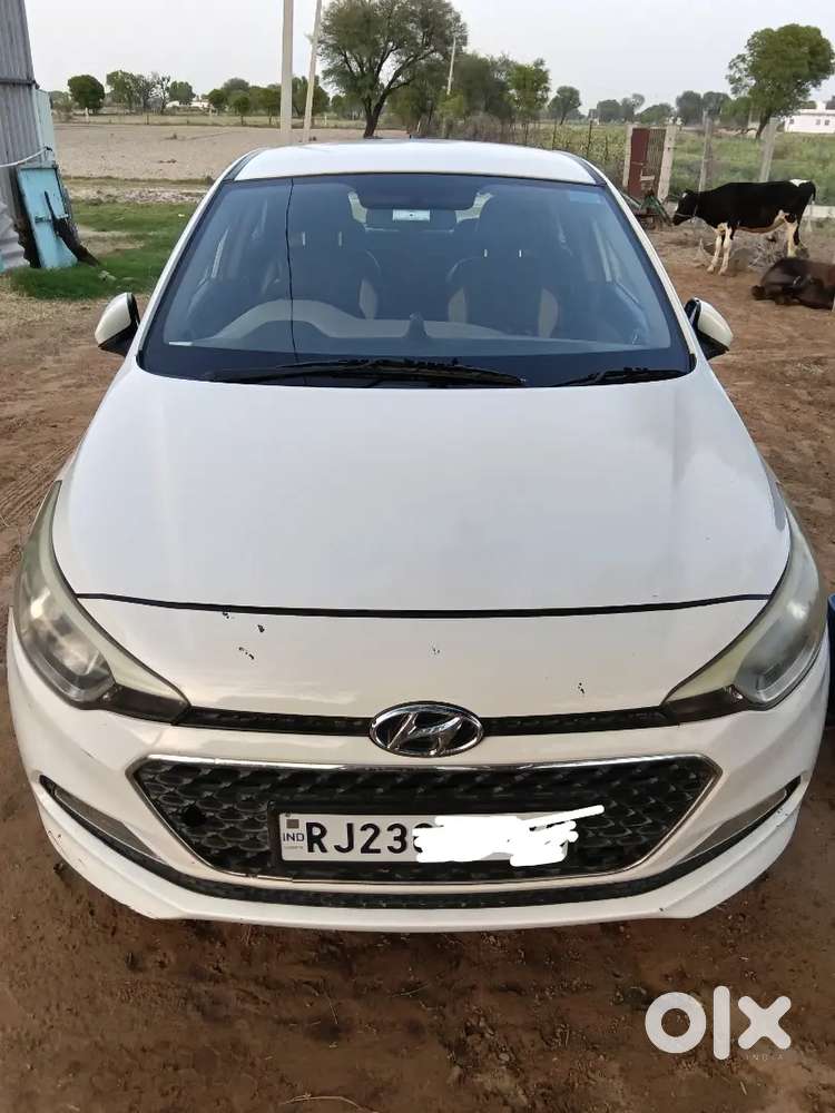 Hyundai New I20 Sportz 2015 Top Model