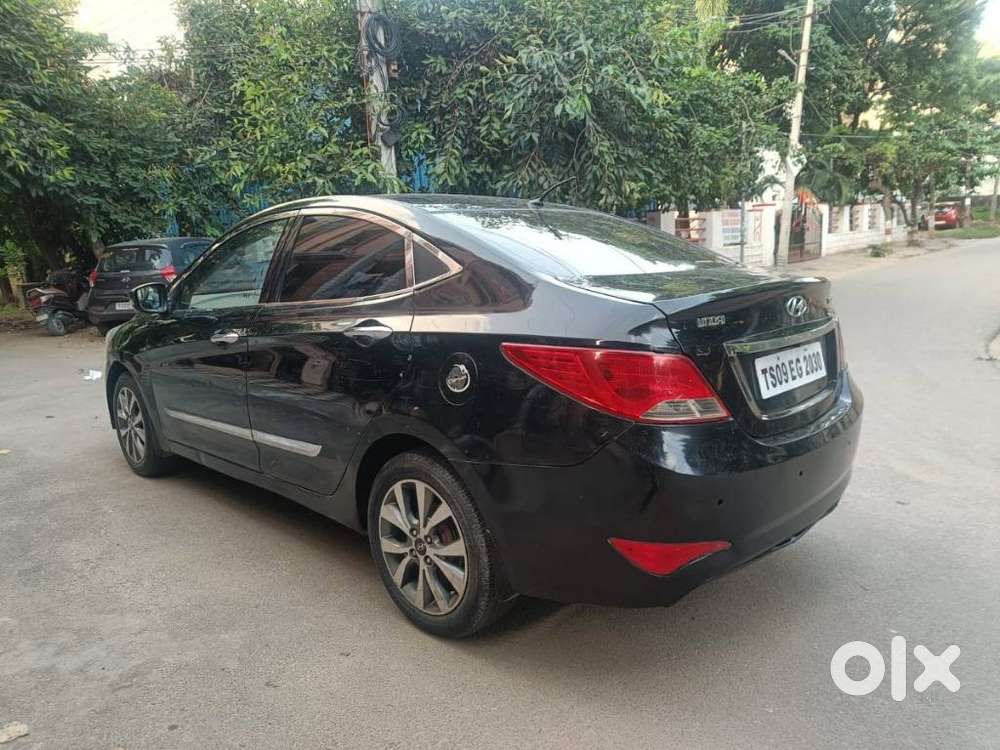 Hyundai Verna Fluidic 1.6 Crdi Sx, 2015, Diesel