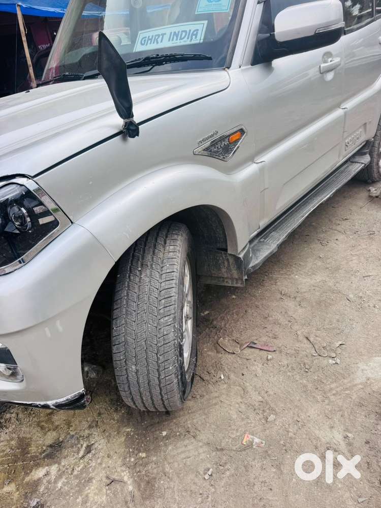 Mahindra Scorpio Diesel 2016