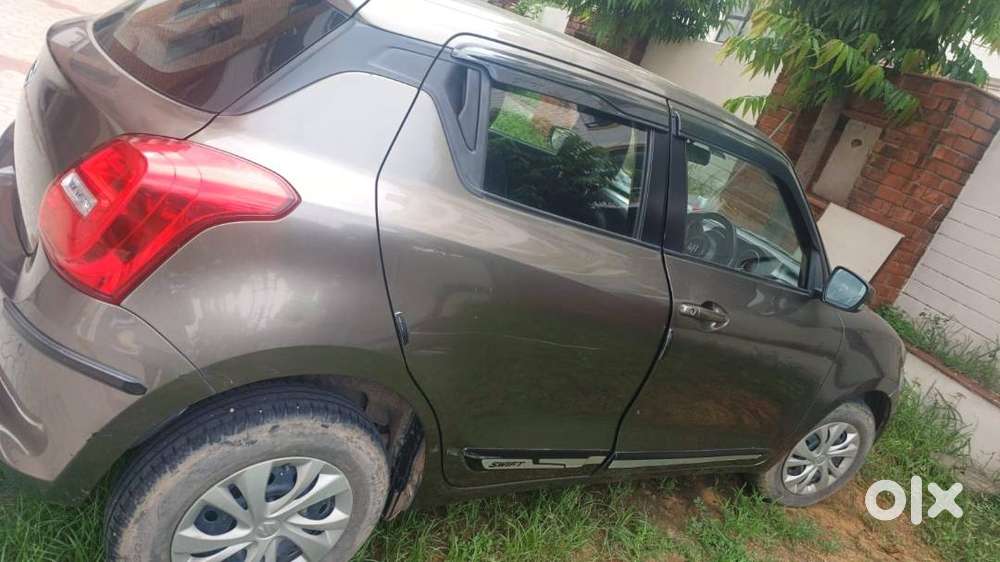 Swift Vxi Ags Petrol Magma Gray A-one Condition