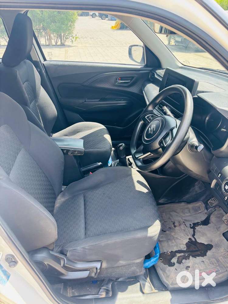 Maruti Suzuki Swift 1.2 Vxi (o), 2024, Petrol