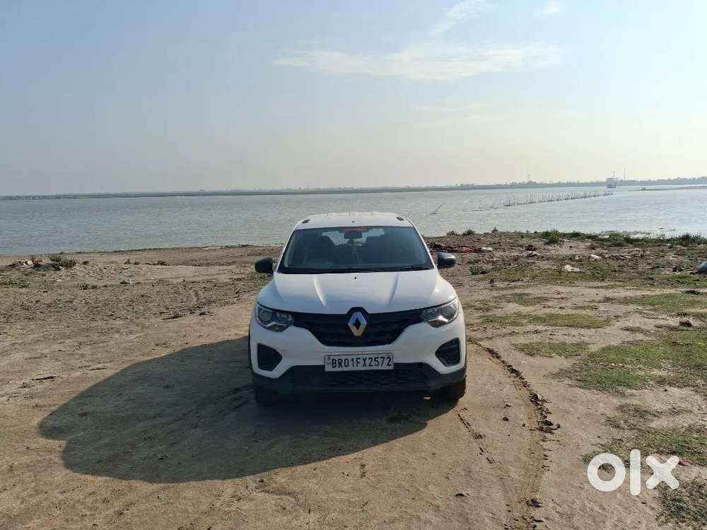 Renault Triber Petrol 2022 Variant