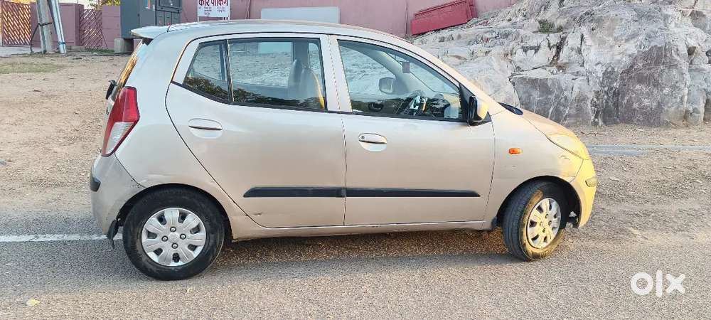 Hyundai I10 2009 Cng & Hybrids Well Maintained