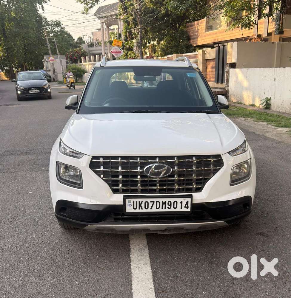 Hyundai Venue S Turbo Dct, 2019, Petrol