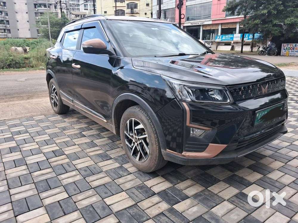 Mahindra Xuv400 Ev El Fast Charger, 2023