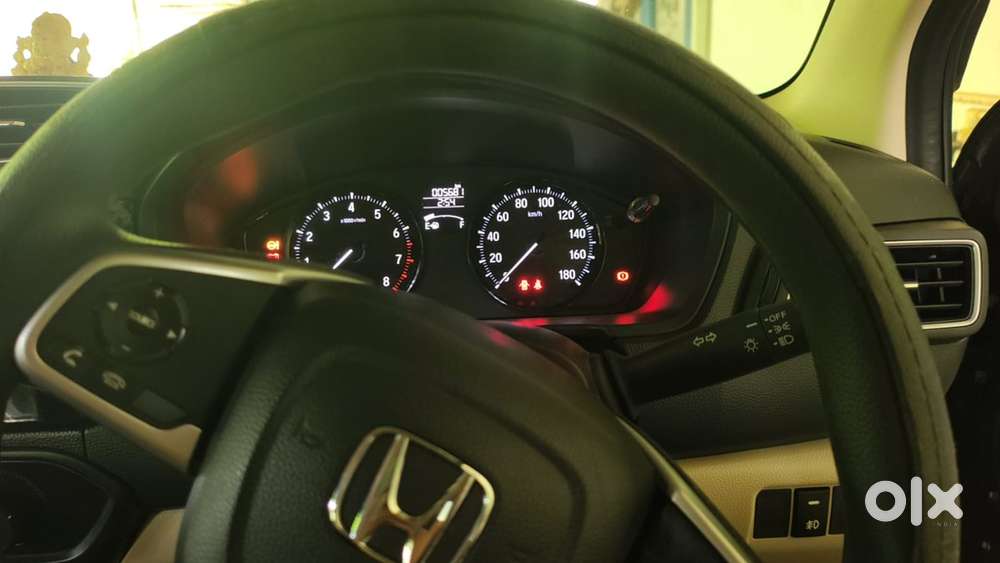 Honda Amaze 2023 S Petrol (i-vtec) – 5,600 Km  Single Owner