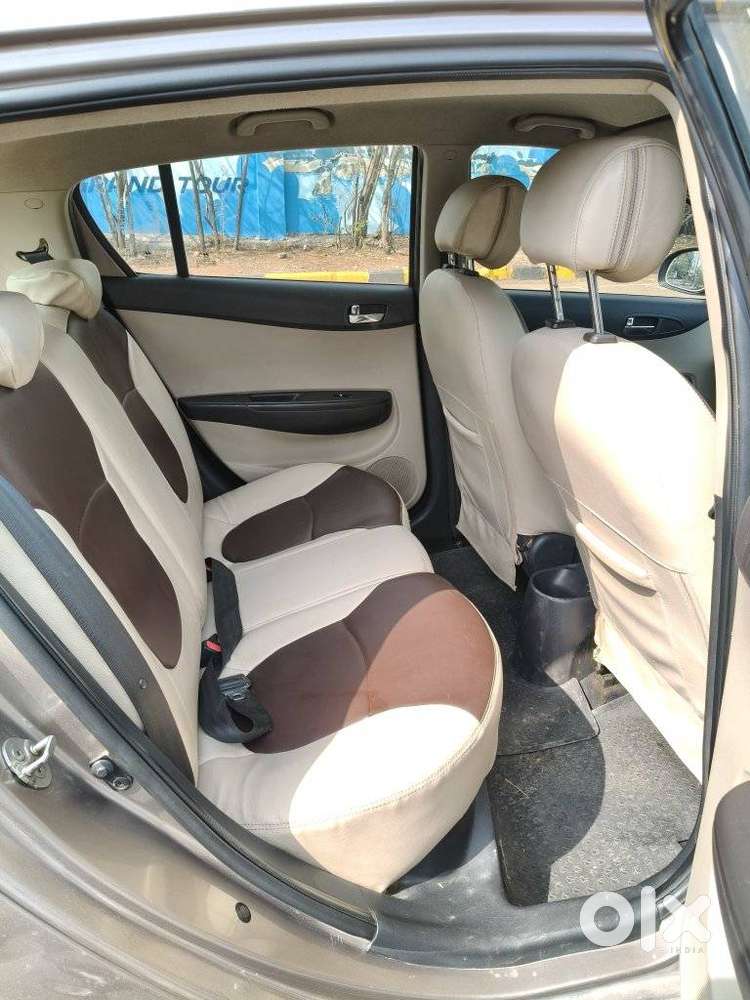 Hyundai I20 Sportz 1.2 Bs-iv, 2014, Petrol