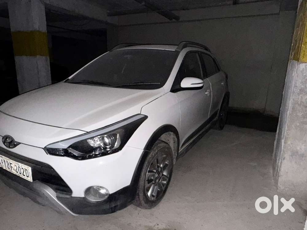 Hyundai I20 Active 2018 Petrol Well Maintained