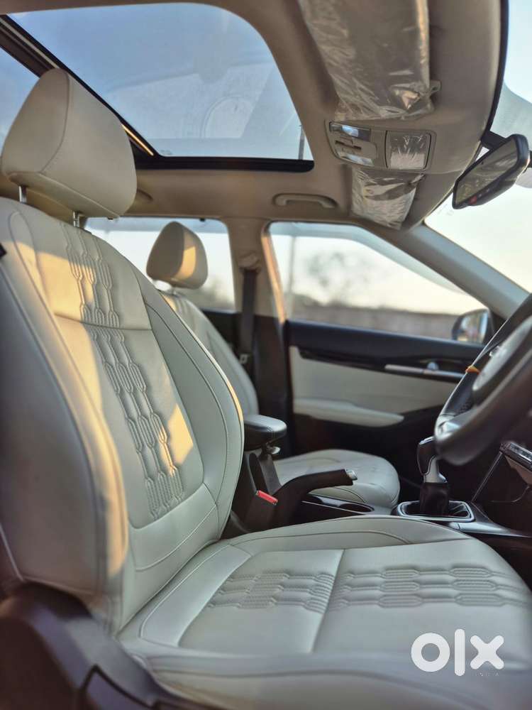 Kia Seltos, 2023, Petrol