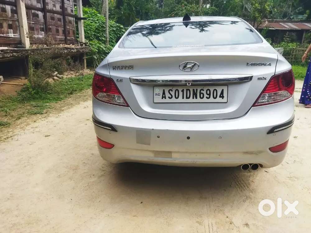 Hyundai Verna 2012 Petrol 85000 Km Driven