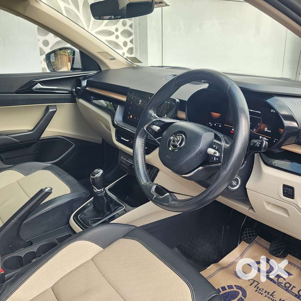 Skoda Slavia 1.5 Tsi Style, 2022, Petrol