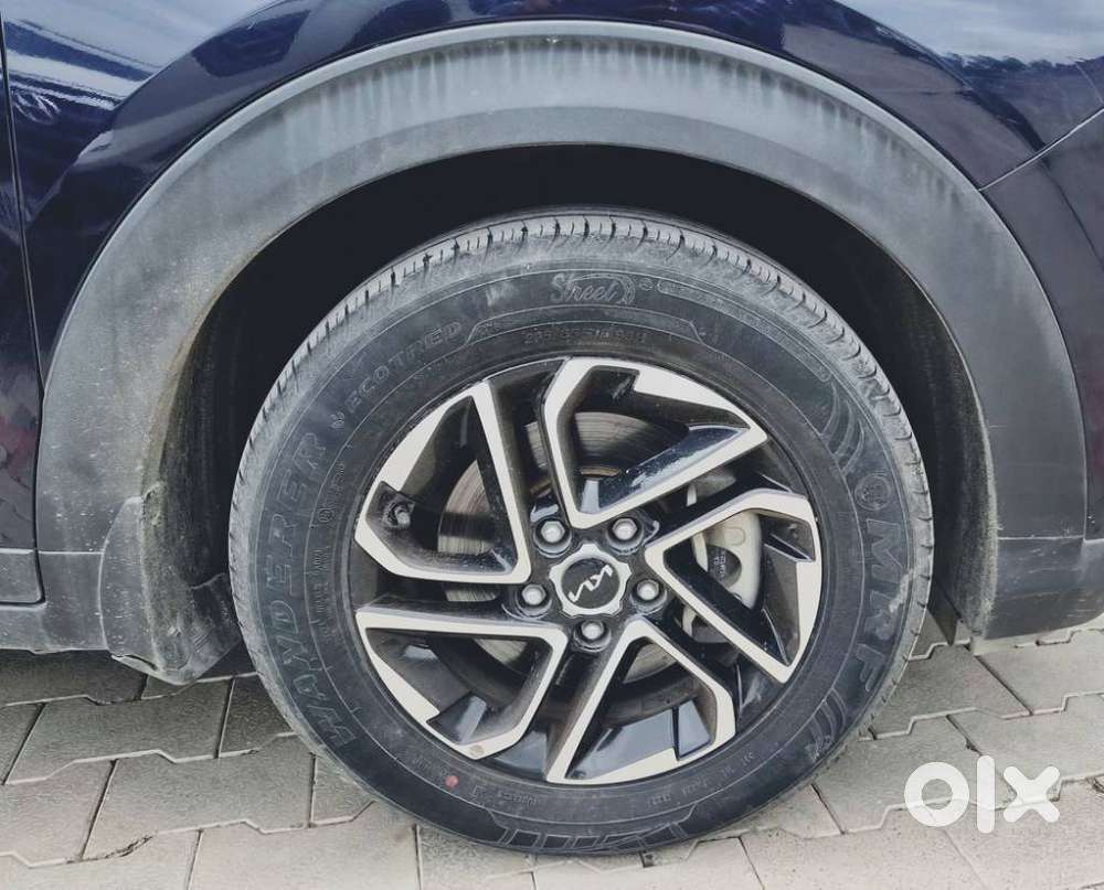 Kia Carens 1.5 Prestige Plus 7 Str Imt, 2022, Petrol
