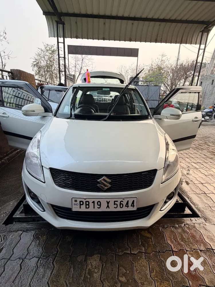 Maruti Suzuki Swift 2015
