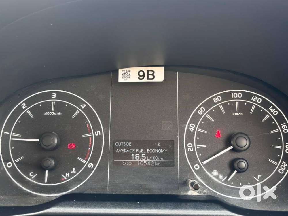 Toyota Innova Crysta 2.4 G Mt, 2025, Diesel