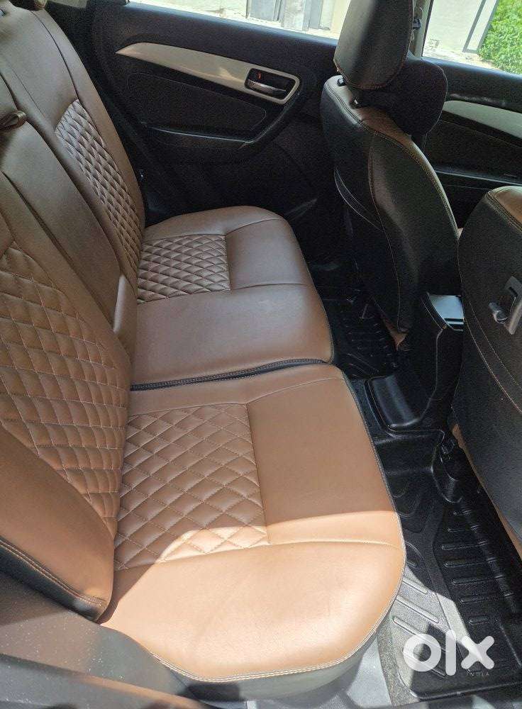 Toyota Urban Cruiser Cruiser Premium, 2021, Petrol