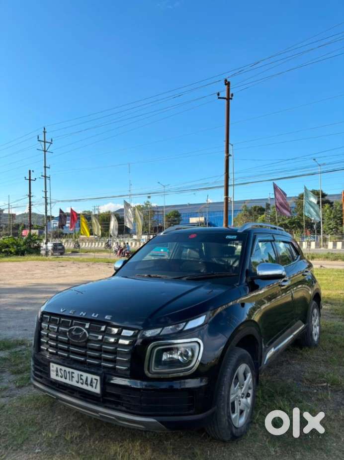 Hyundai Venue Sx Mt, 2022, Petrol