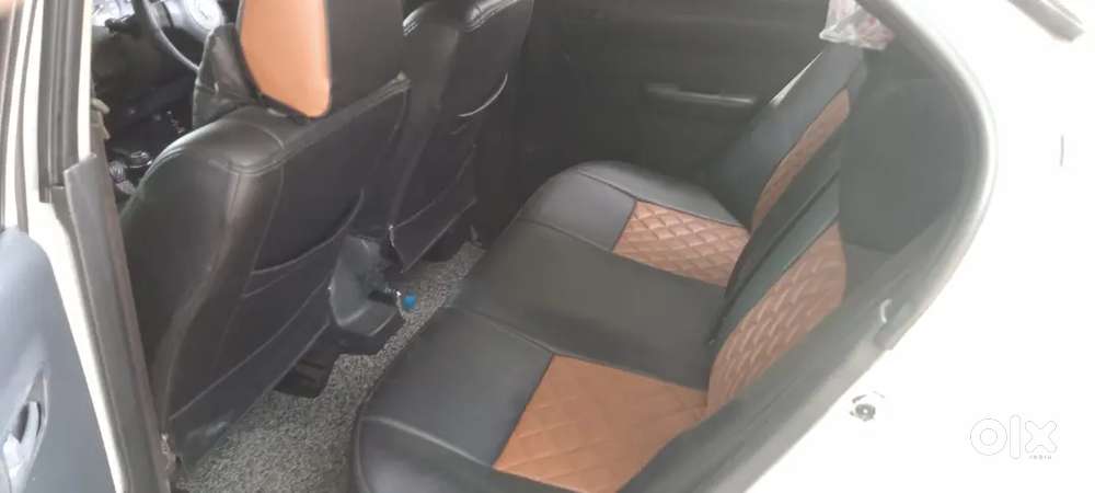 Maruti Dzire 1.2 Lxi 2015
