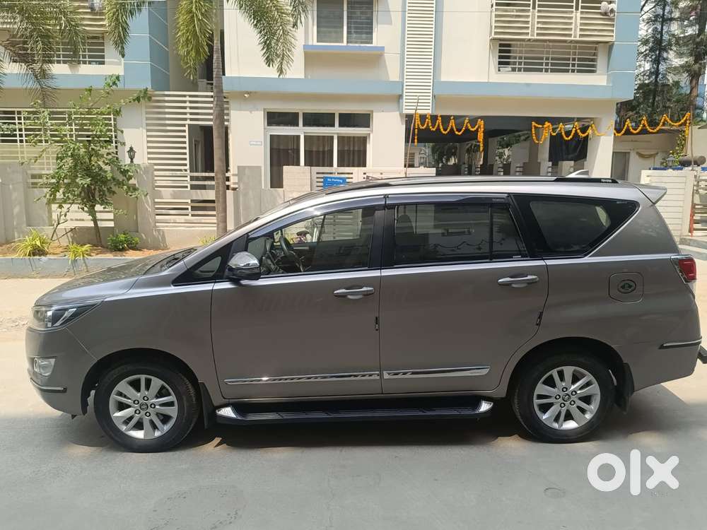 Toyota Innova Crysta 2.4 Gx Mt, 2018, Diesel