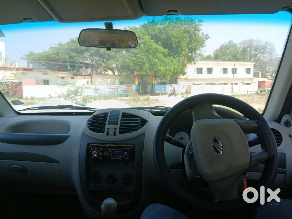 Mahindra Quanto 2014