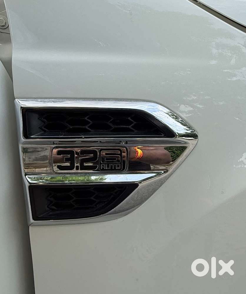 Ford Endeavour 3.2 Titanium At 4x4, 2017, Diesel
