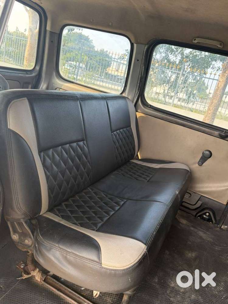 Maruti Suzuki Eeco Smiles 7 Seater Standard, 2012, Petrol