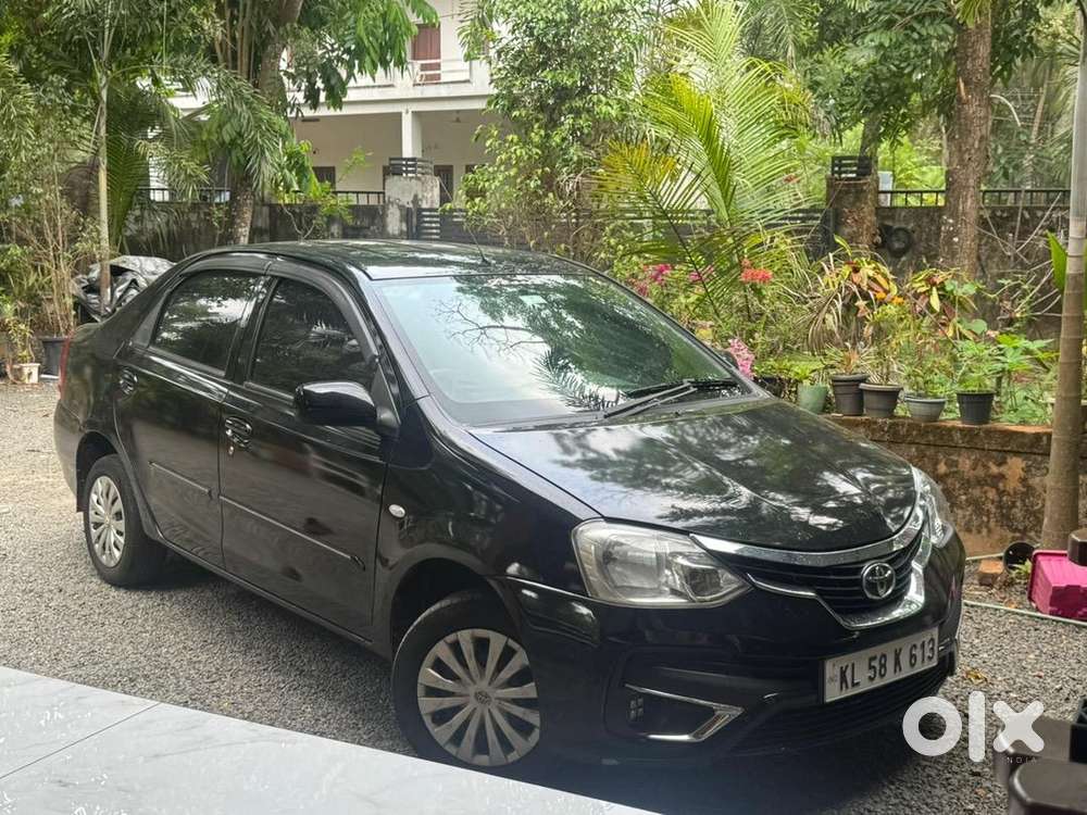 Toyota Etios 2013 Diesel 140000 Km Driven