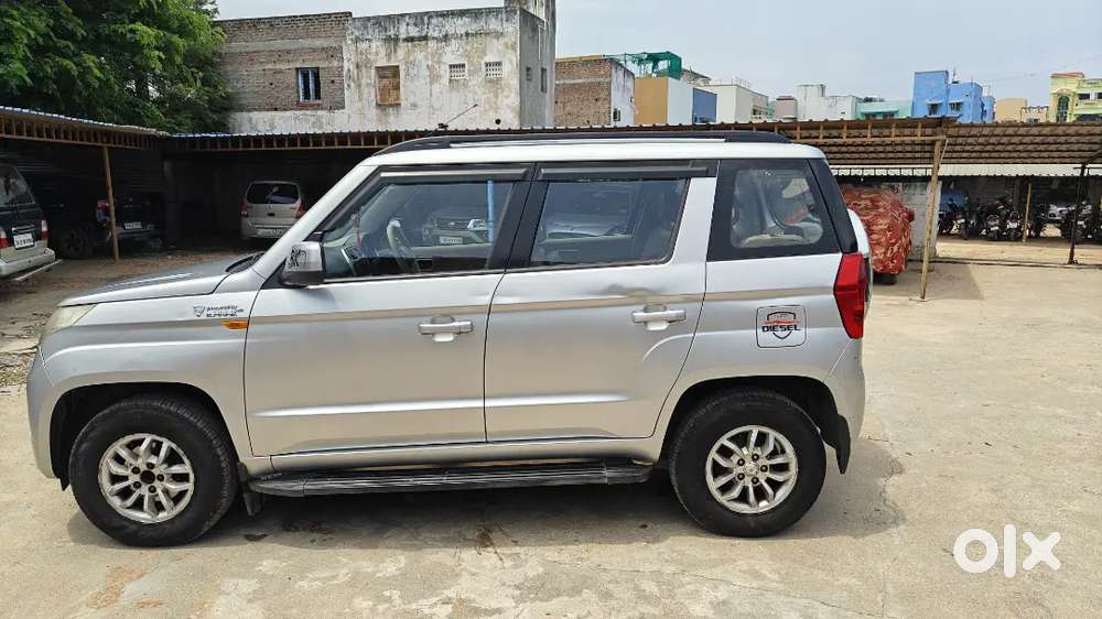 Mahindra Tuv 300 2015 Diesel Good Condition