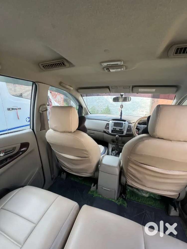 Toyota Innova Diesel 2013