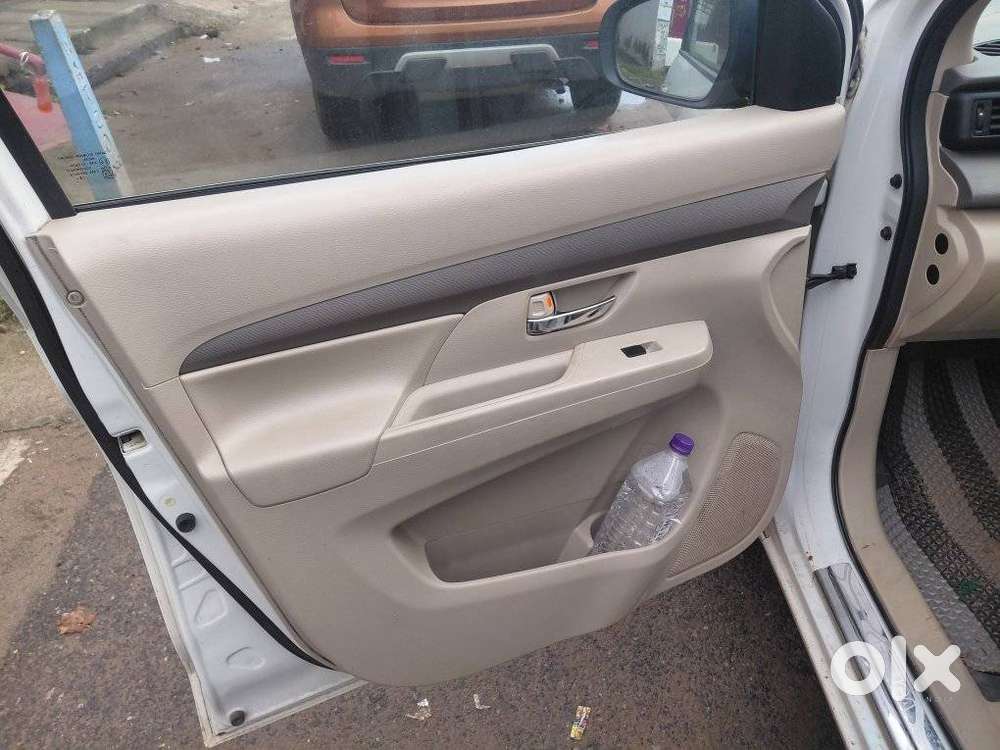 Maruti Suzuki Ertiga Vxi, 2022, Petrol