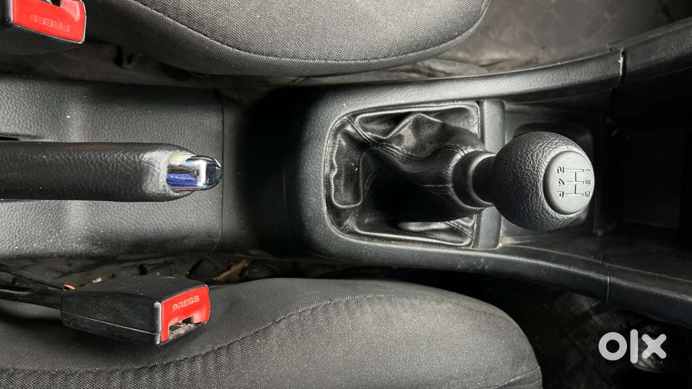 Maruti Suzuki Swift Vxi, 2014, Petrol