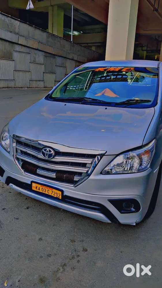 Toyota Innova 2007 Diesel 450000 Km Driven