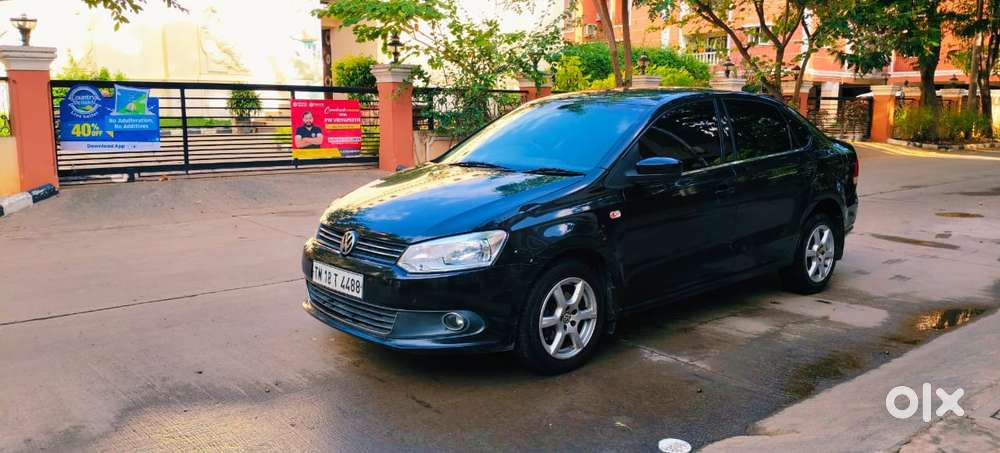 Volkswagen Vento 1.2 Tsi Highline At, 2014, Petrol