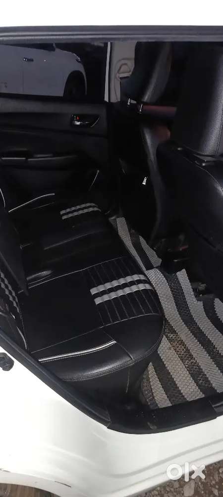 Maruti Suzuki Swift Vxi Petrol 2021