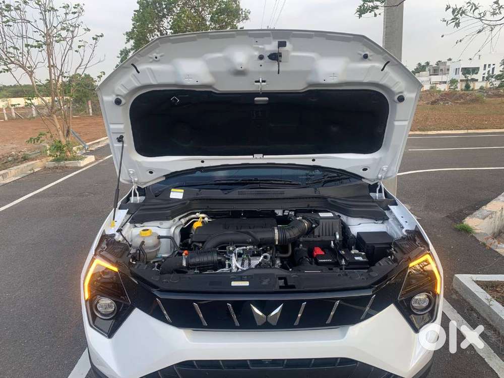 Urgent Sale 6 Months Old Brand New 2026 Mahindra Xuv 3xo Ax7l