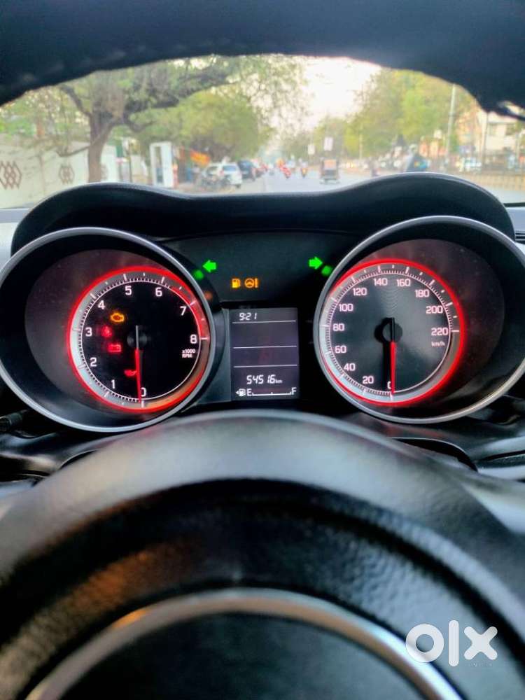 Maruti Suzuki Swift Vxi Optional, 2022, Petrol