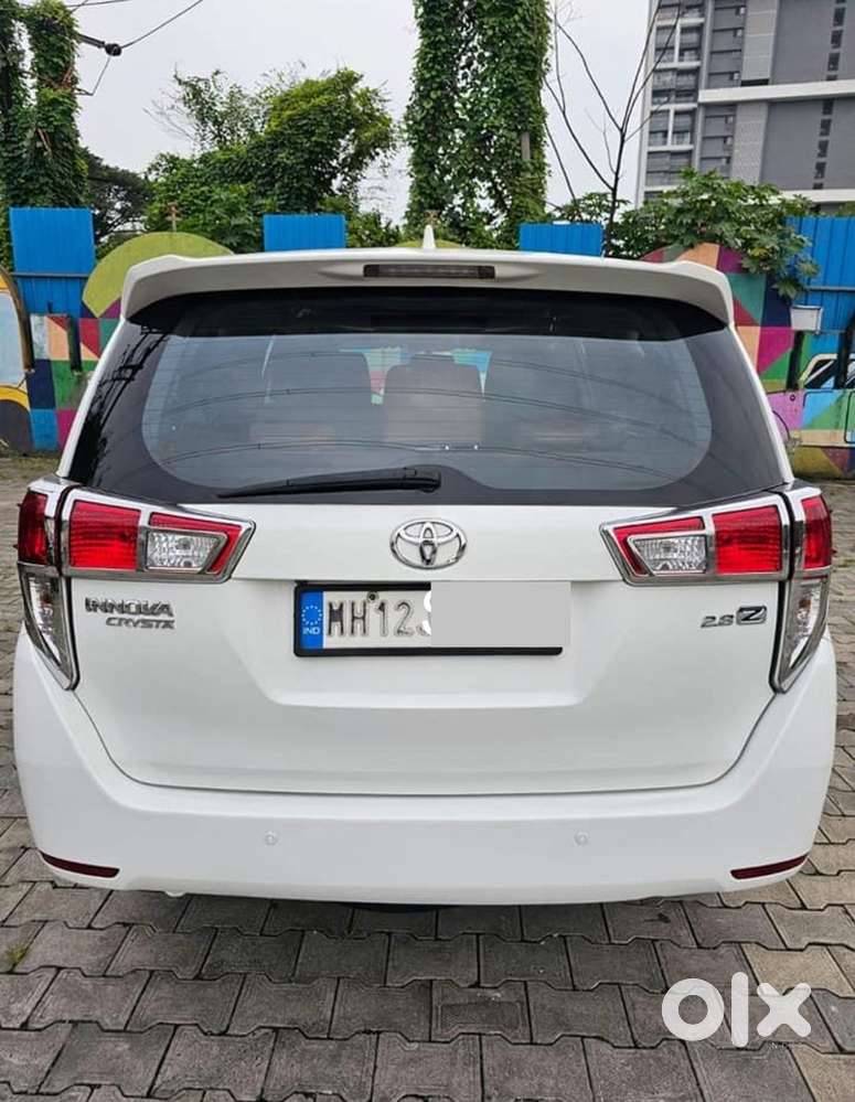 Toyota Innova Crysta Diesel 2016