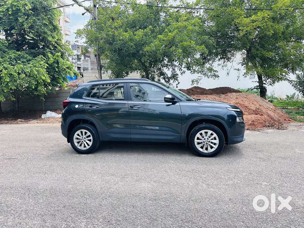 Skoda Kylaq Signature Plus At, 2025, Petrol