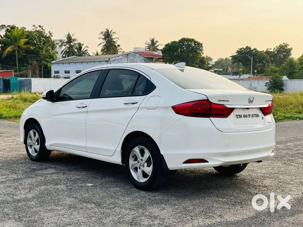 Honda City, 2015, Petrol