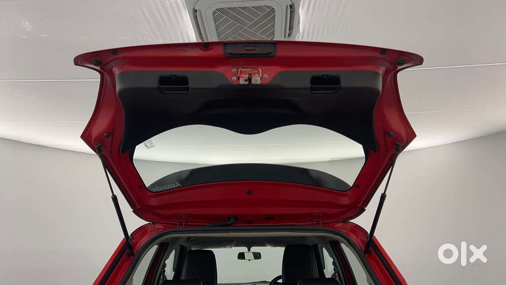 Maruti Suzuki Swift Amt Vvt Vxi, 2020, Petrol