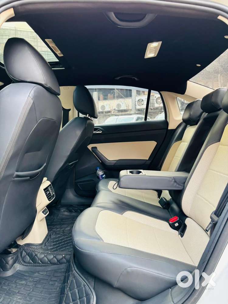 Skoda Slavia Style 1.0 Tsi At Dual Tone, 2022, Petrol