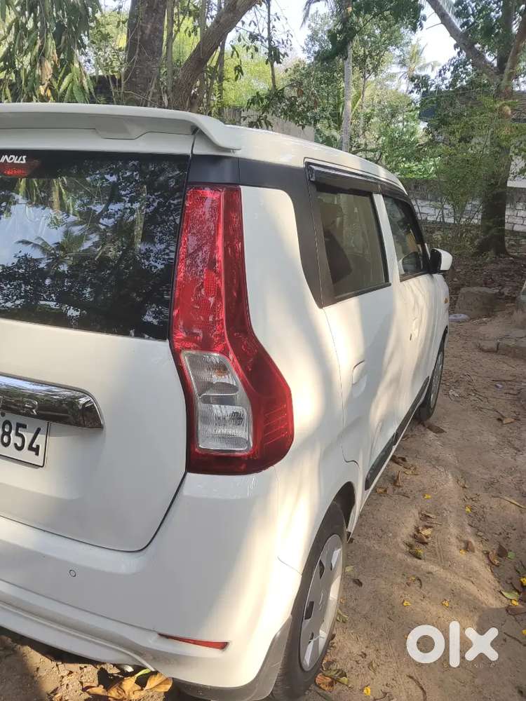 Maruti Suzuki Wagon R 1.0 2024 Petrol Well Maintained