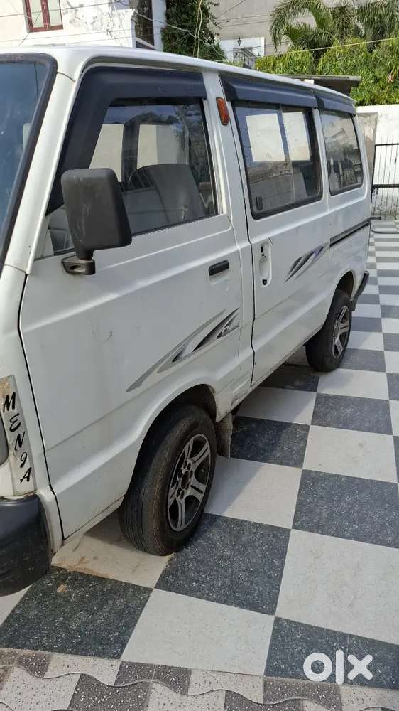 Maruti Suzuki Omni 2014