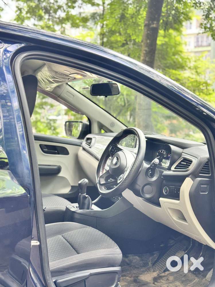 Tata Altroz 1.2 Xt, 2024, Petrol