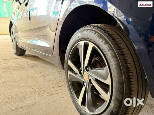 Tata Altroz 1.2 Xz Plus Petrol, 2023, Petrol